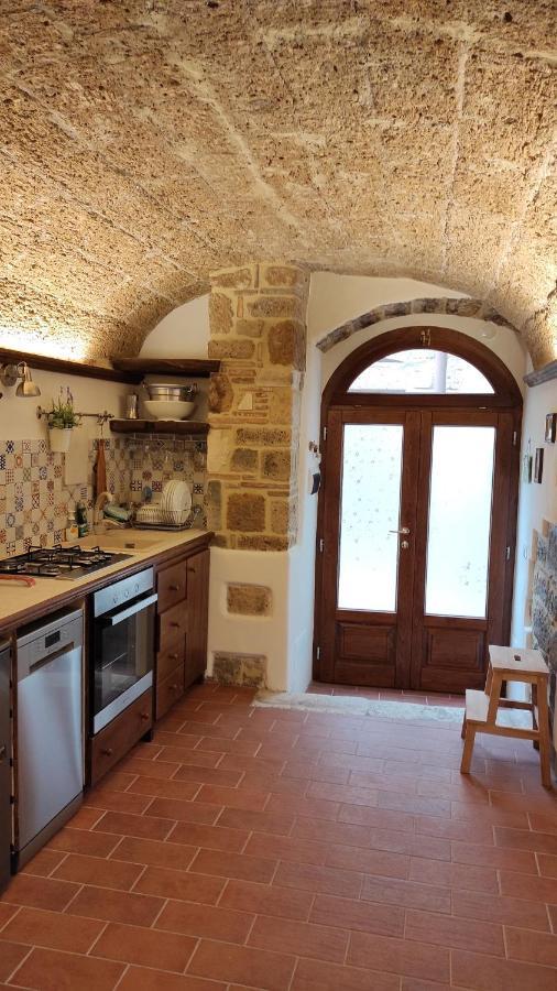 Zaccheo 9 Apartment Pitigliano Exterior photo